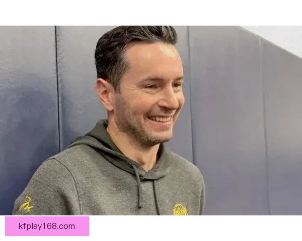 雷迪克吐槽达拉斯影像团队误放里夫斯MRI扫描位置引发笑料