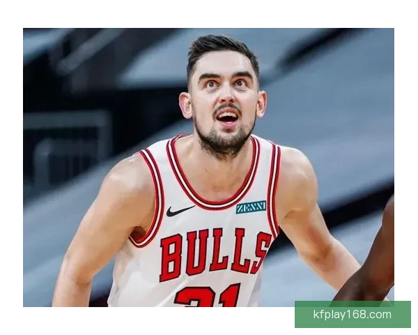 麦克布莱德复出后伤情告急 与多尔特拼抢大腿受伤称无法走路