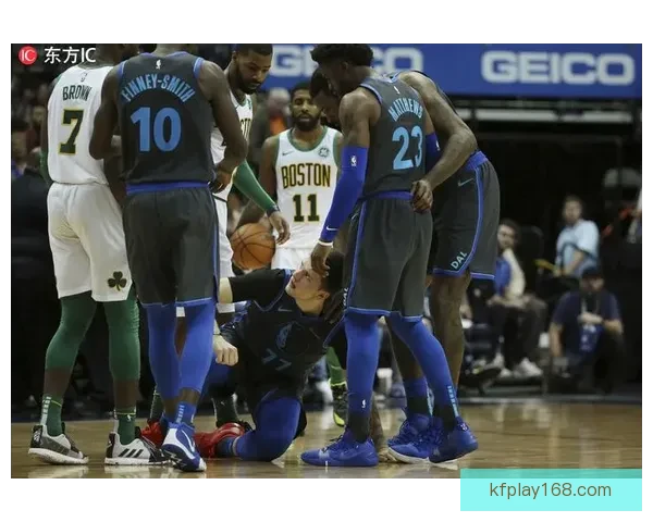 沃克高效砍下26分率老鹰轻取灰熊全队多点开花展现强劲攻势